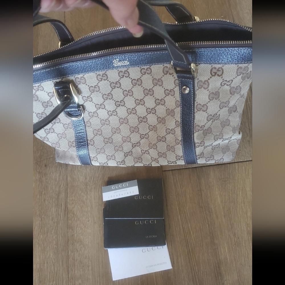 Gucci Medium GG Monogram Canvas Abbey Tote Bag. - Picture 7 of 12